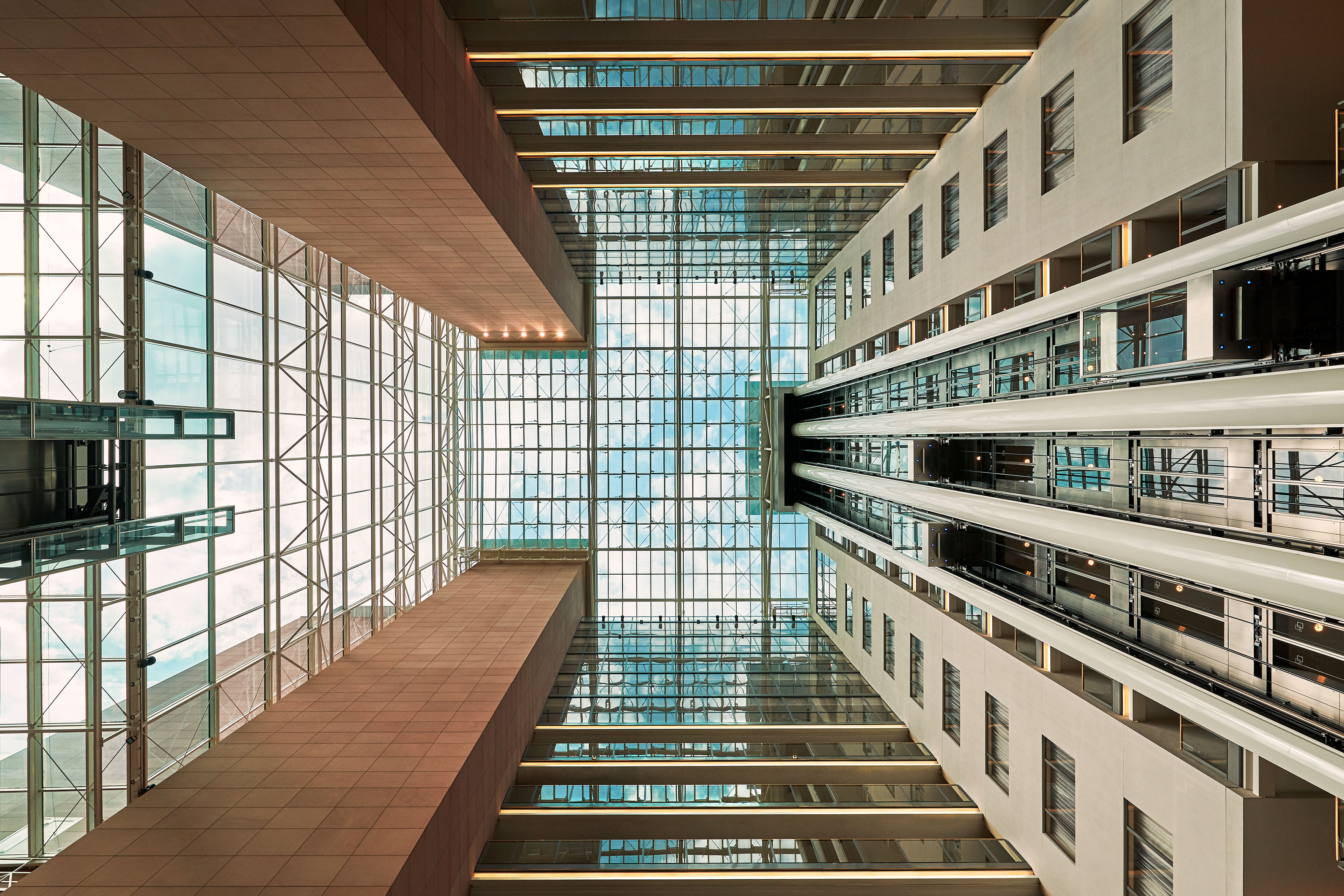 Фото Hilton Frankfurt City Centre