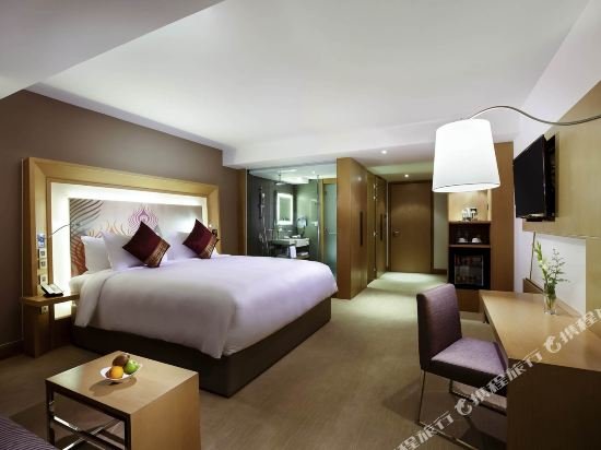 Фото Novotel Yangon Max