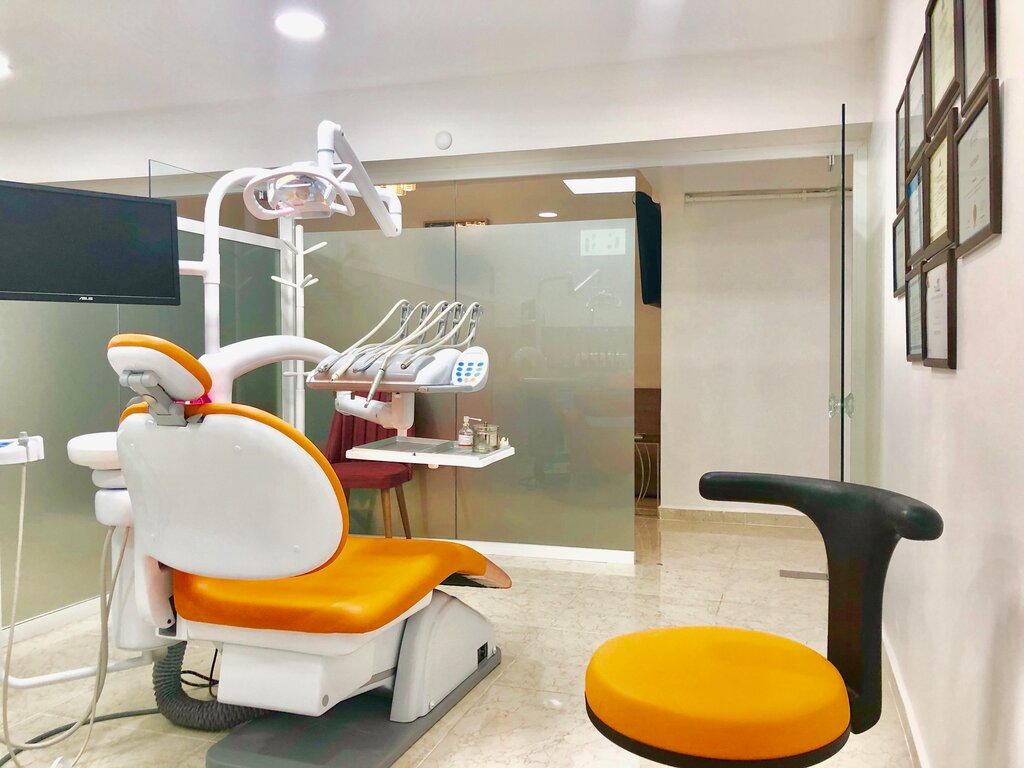 Clínica dental Dentist Dt. Nabil Jahangir Alibrahim, , foto