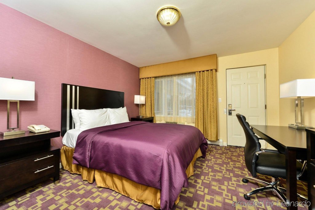 Фото Americas Best Value Inn Providence North Scituate