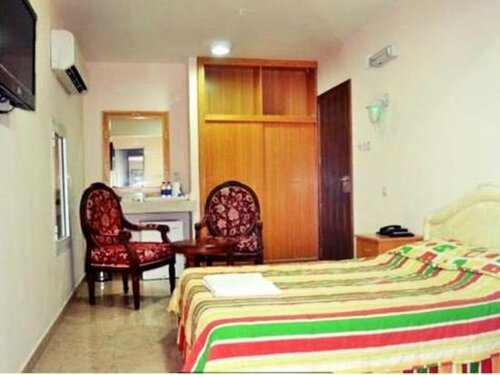 Hotel Al Majd Hotel Apartments, Ibri, photo