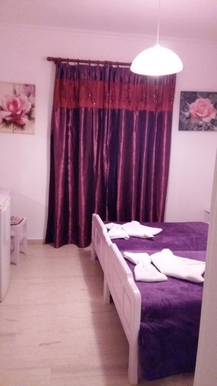 Фото Christina Pansion- Adults Only