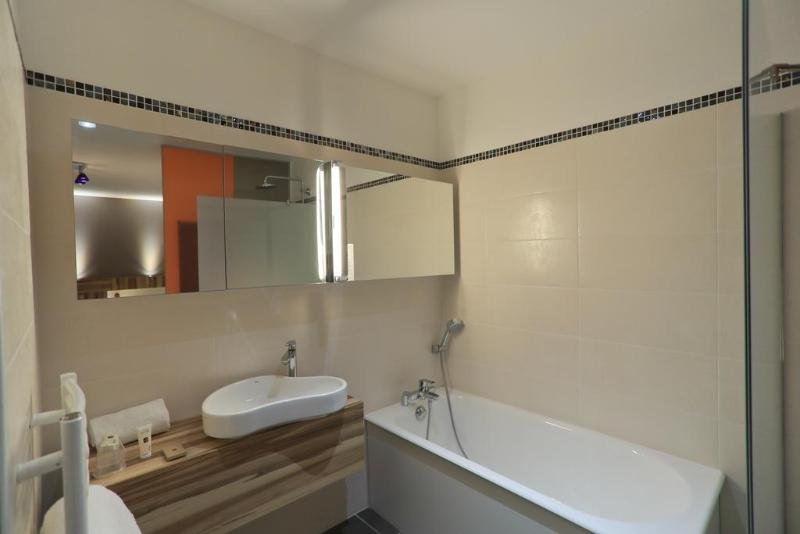 Фото The Originals Boutique, Grand Hôtel St Pierre