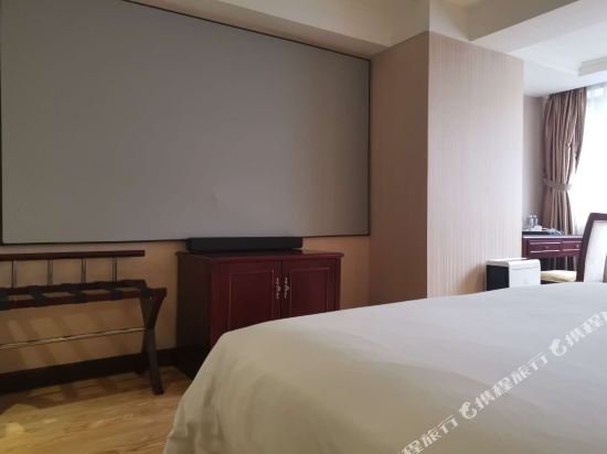 Фото Vienna Hotel Shenzhen Fenghuang Road