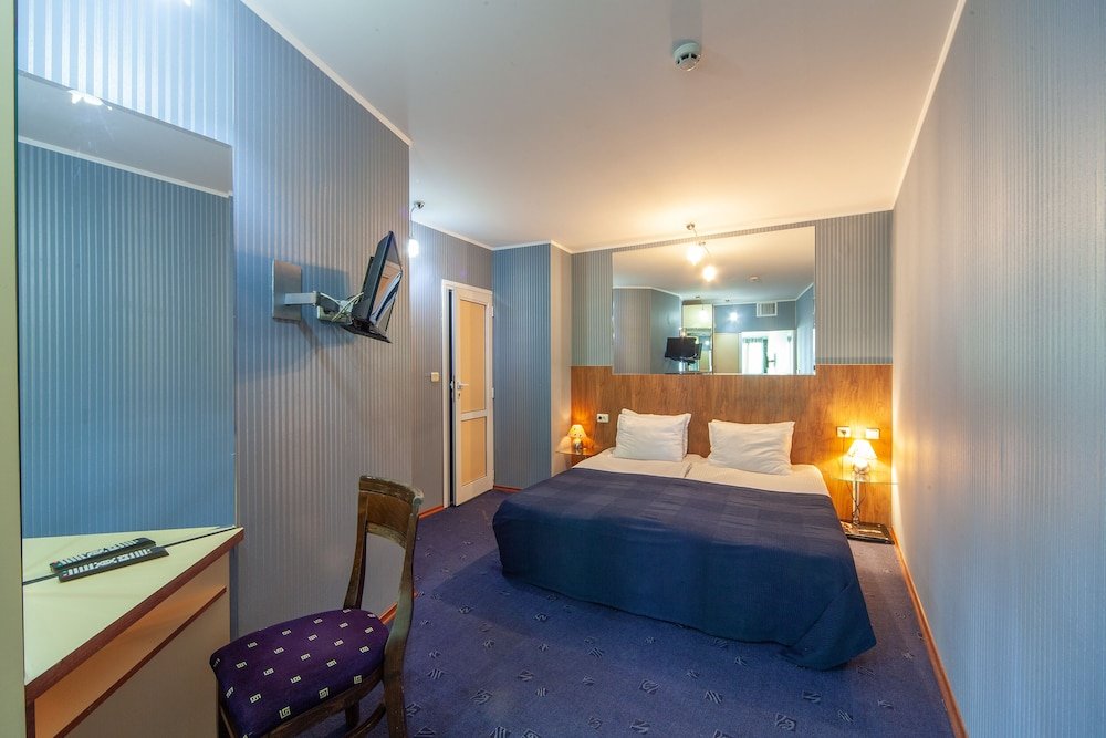 Фото Hotel Elegans