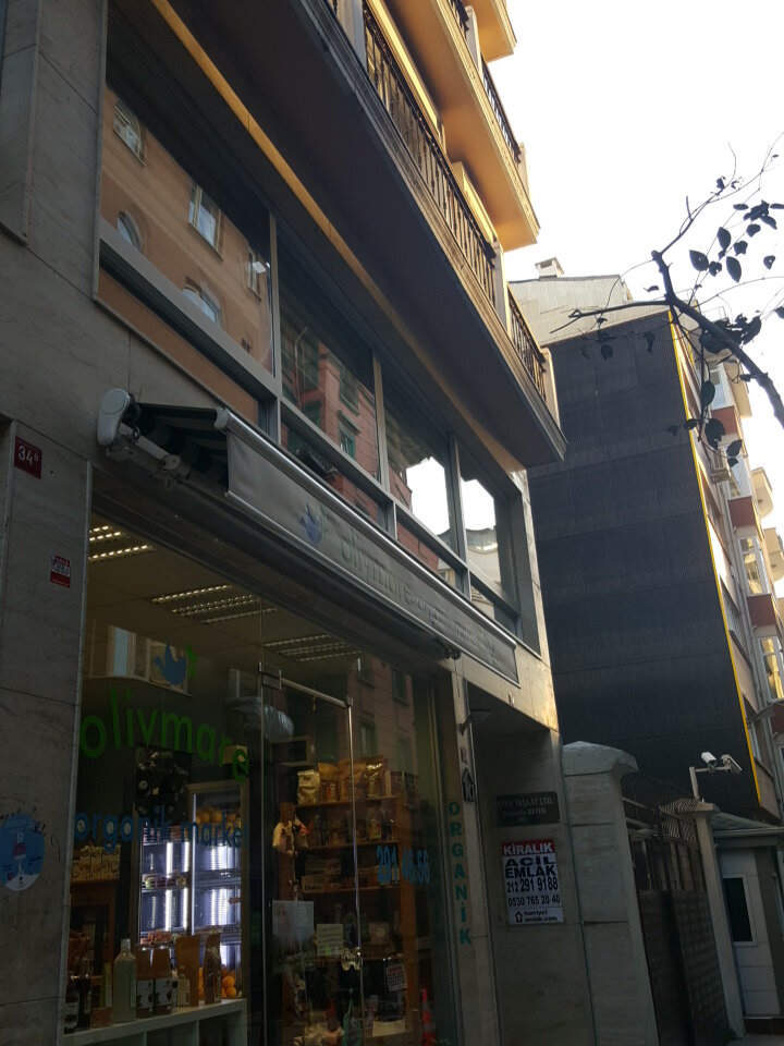محل بقالة Olivmare Organic Market ، اسطنبول، صورة