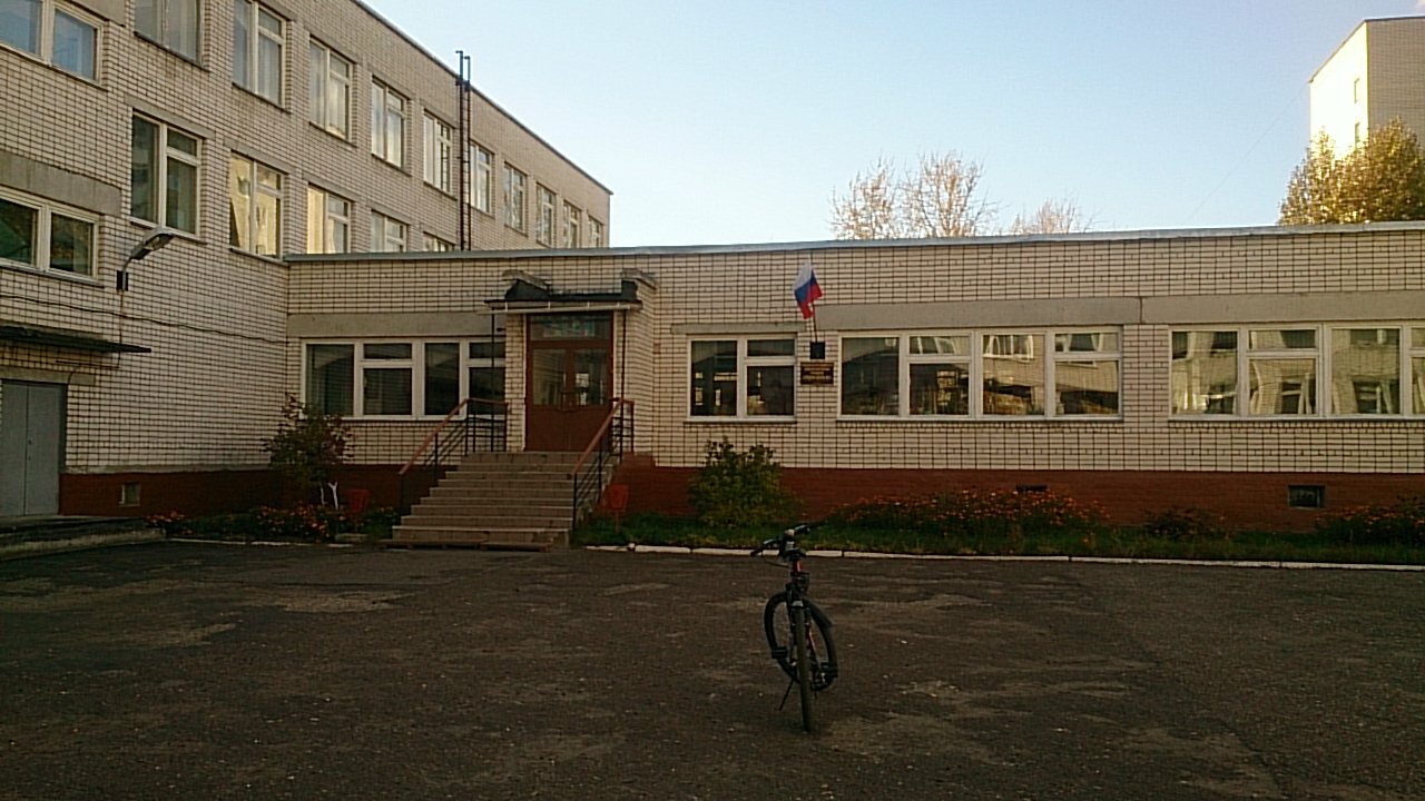 18 Школа дзержинск карта