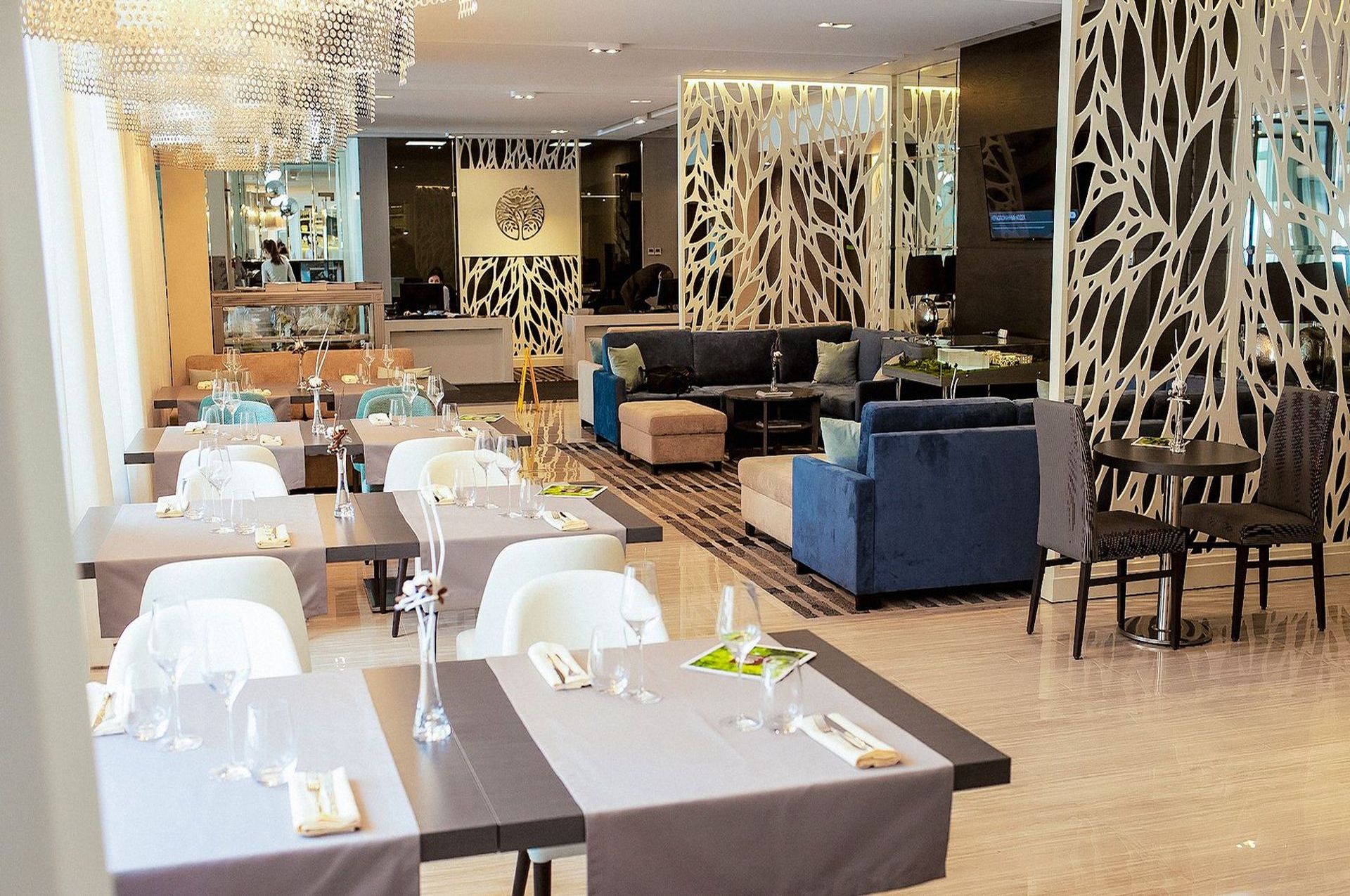 Фото Ramada Hotel & Suites by Wyndham Novosibirsk