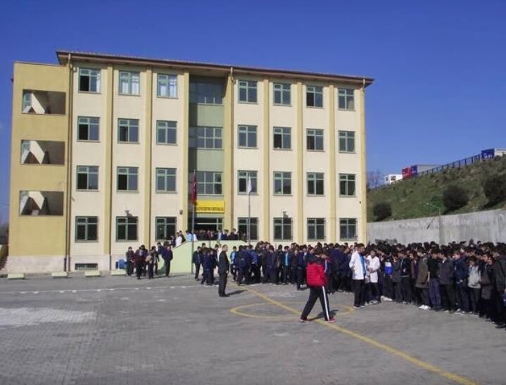 Lyceum Bahcelievler Turk Telekom Vocational And Technical Anatolian High School, Istanbul, photo