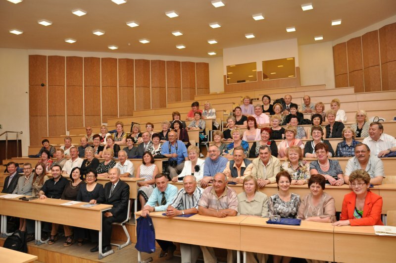 University Akademiya truda i sotsialnykh otnosheny, priyemnaya komissiya, Moscow, photo