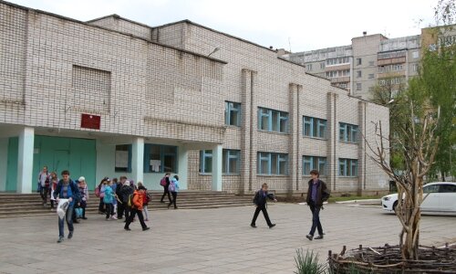 مدرسة Srednyaya obshcheobrazovatelnaya shkola № 57 ، إيجيفسك، صورة
