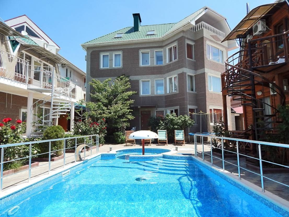 Фото Консульский дворик