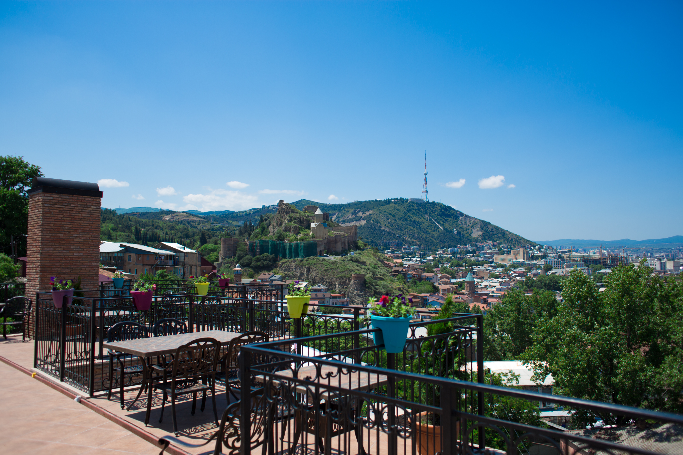 Фото Metekhi Line