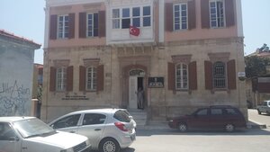 Soke Haci Halil Pasa Ilce Halk Kutuphanesi (Aydın, Söke, Konak Mah., Kocaçeşme Sok., 13), library