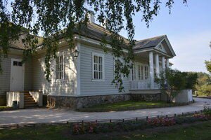 Administration of the State Memorial Historical-Literary and Natural-Landscape Museum-Reserve A.S. Pushkin Mikhailovskoe (rabochiy posyolok Pushkinskiye Gory, bulvar imeni S.S. Geychenko, 1), museum