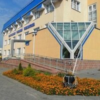 مكتبة Biblioteka im Yanki Kupaly Tsentralnaya Rayonnaya Guk ، ، صورة