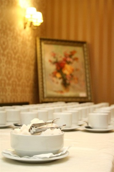 Фото Атташе