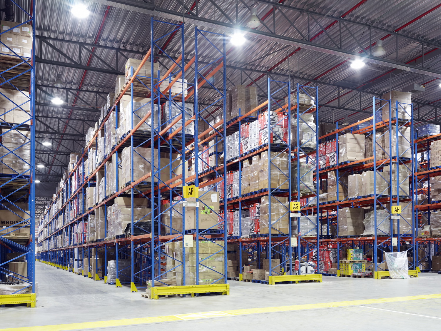 Склады фото и картинки