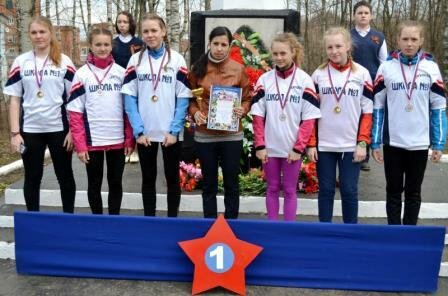 مدرسة Okulovskaya Srednyaya Obshcheobrazovatelnaya shkola № 1 ، ، صورة