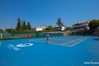 Фото Villa Lovorka - Hotel Resort Drazica