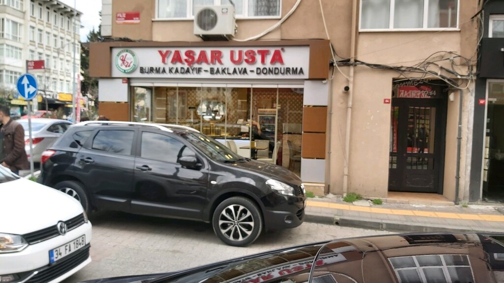 Pastacılık üretimi Yaşar Usta Burma Kadayıf & Baklava - Bakırköy Şubesi, Bakırköy, foto