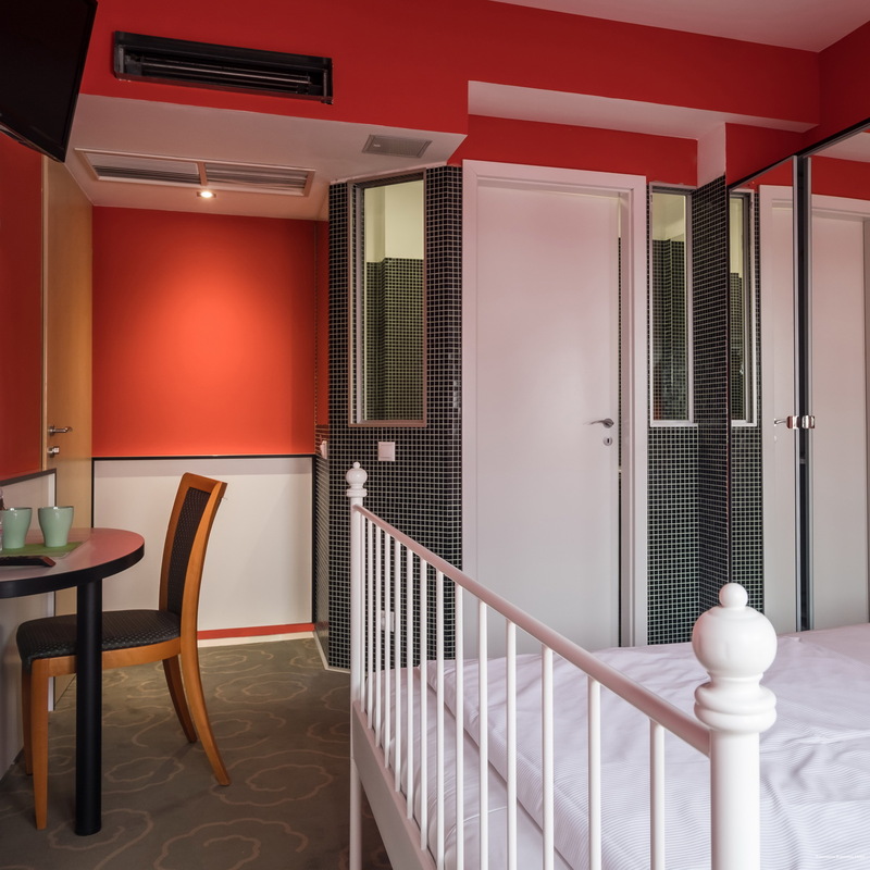 Фото Semiramis Business Hotel