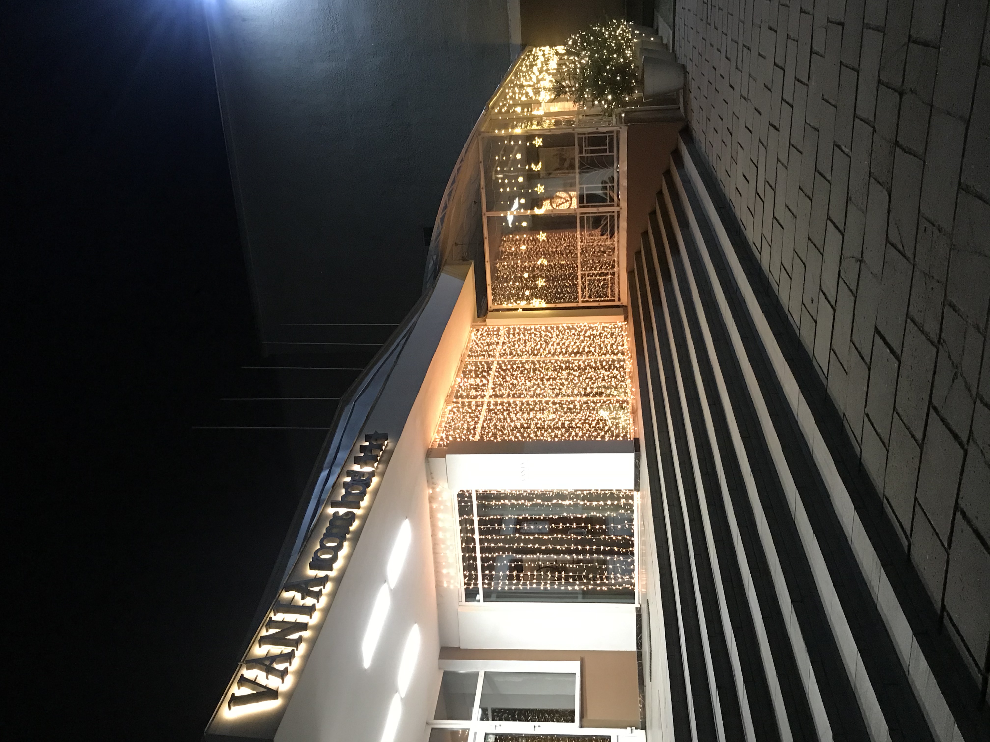 Фото Vania Rooms Hotel