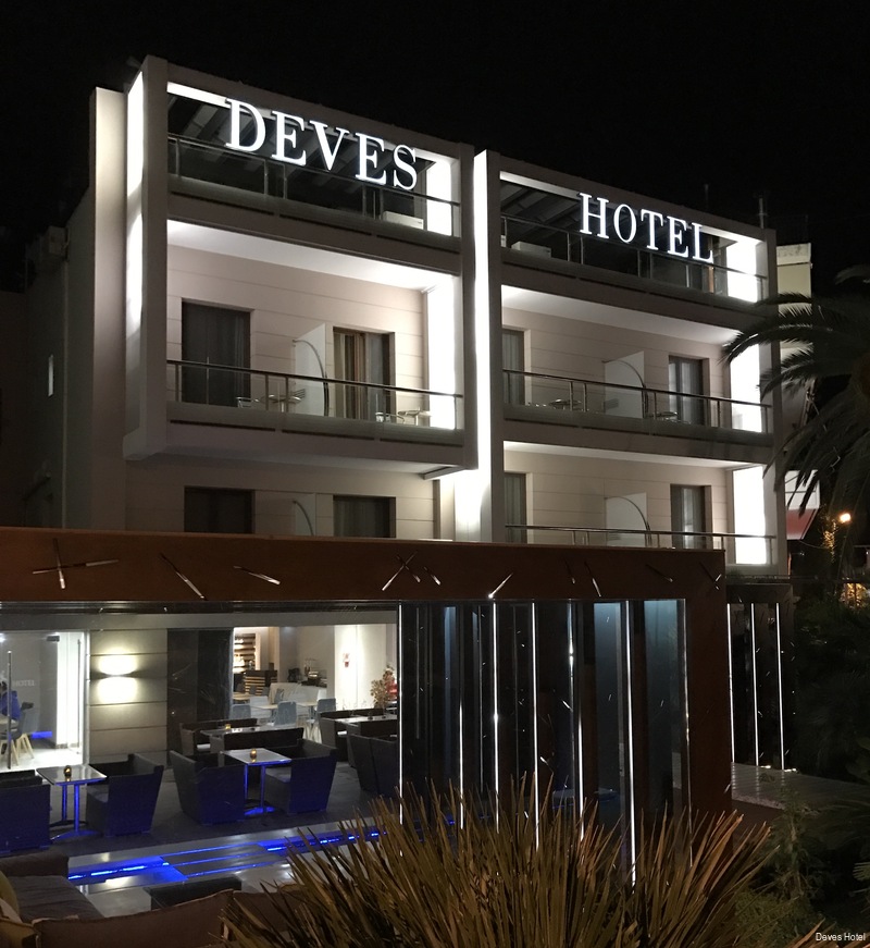 Фото Deves Hotel