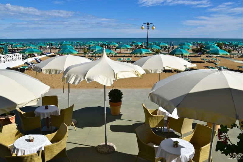 Фото Hotel Janeiro Frontemare