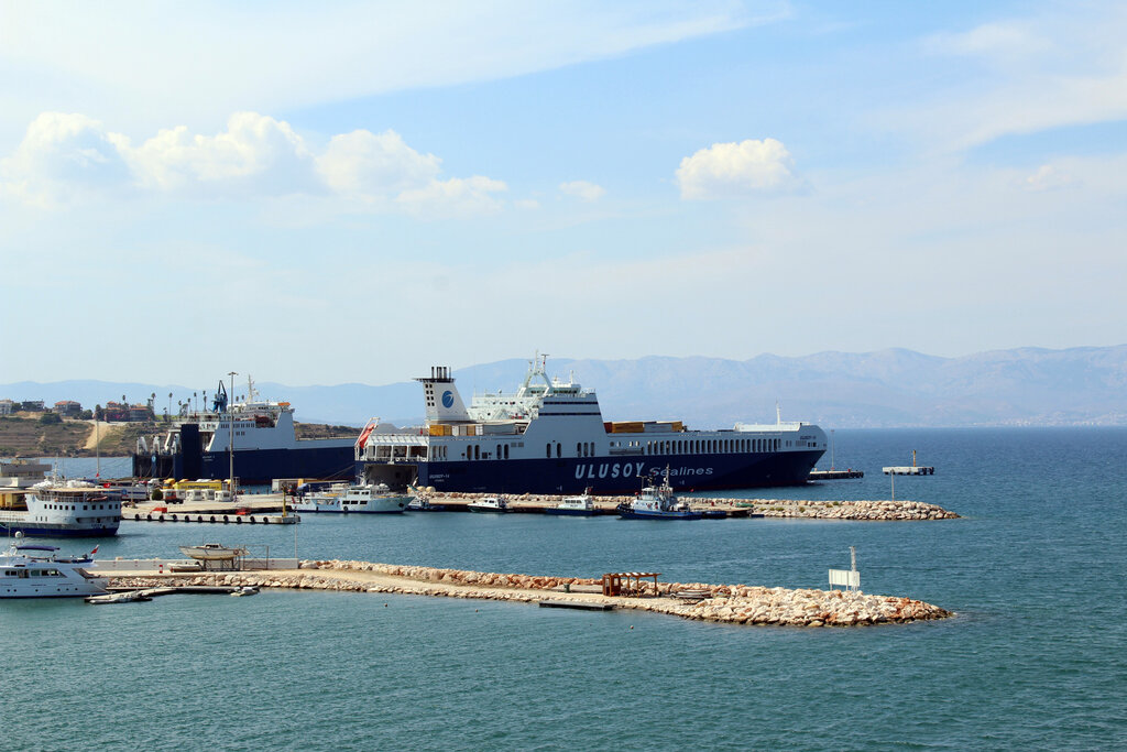 Yat kulüpleri Çeşme Marina, Çeşme, foto