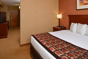  Country Inn & Suites by Radisson, Nashville Airport, Tn
