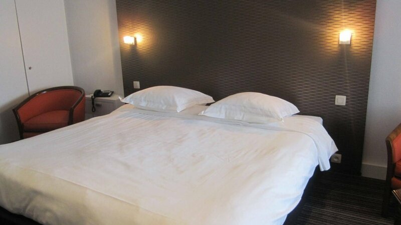 Гостиница Hotel Les Eleveurs