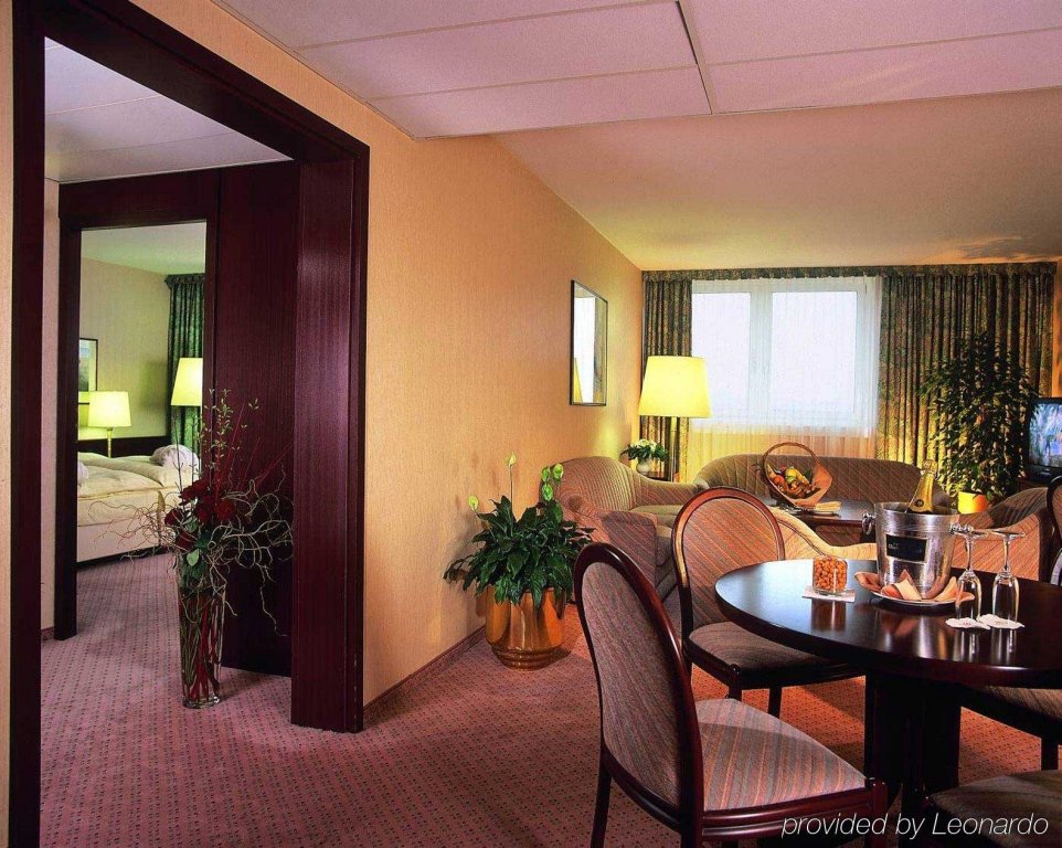 Фото Best Western Plus Plaza Hotel Darmstadt