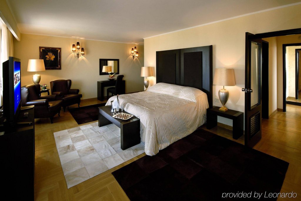 Фото Hotel Marinela Sofia