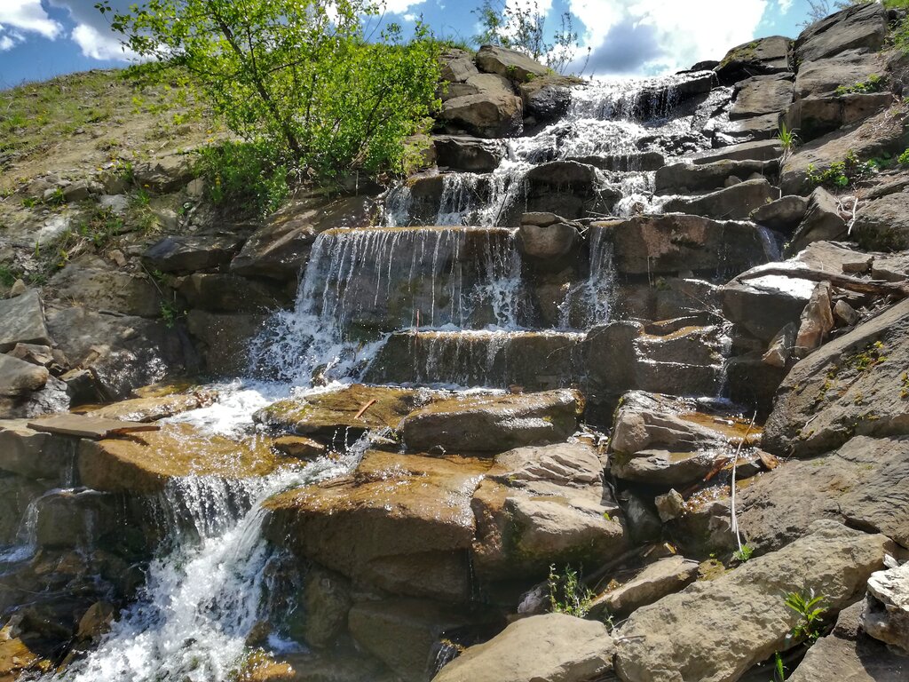 Waterfall Waterfall, Samara Oblast, photo