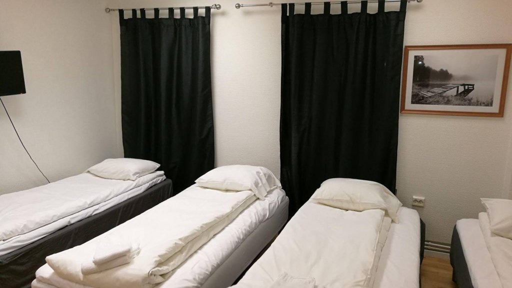 Фото Metro Hotel