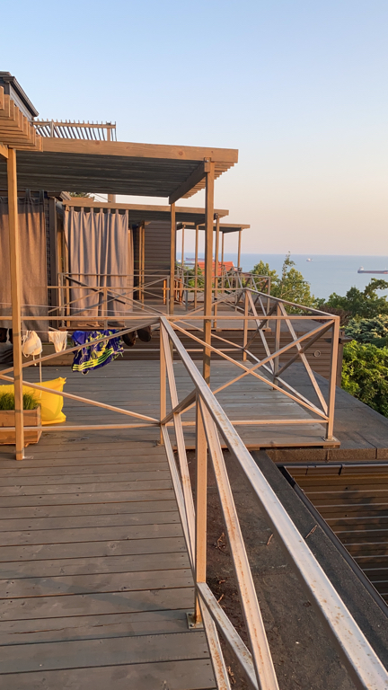 Фото Серый дом