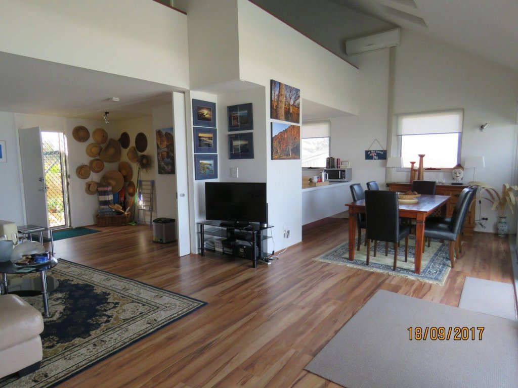 Фото Beach Front The Wedge - Adults Only