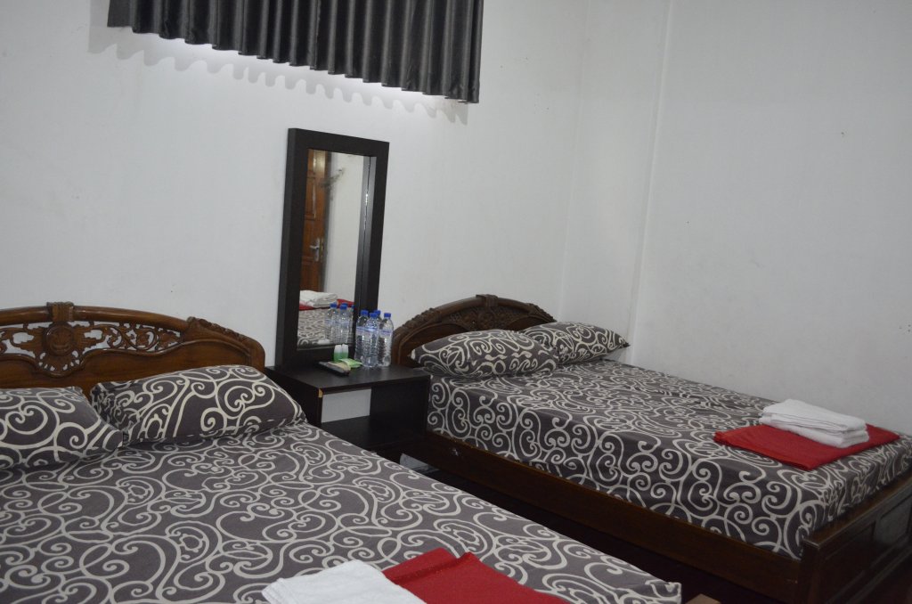 Фото Отель Sartika