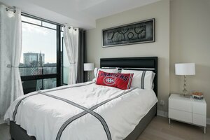 Luxury home in downtown Montreal (Quebec, Montreal, Avenue des Canadiens-de-Montréal), hotel