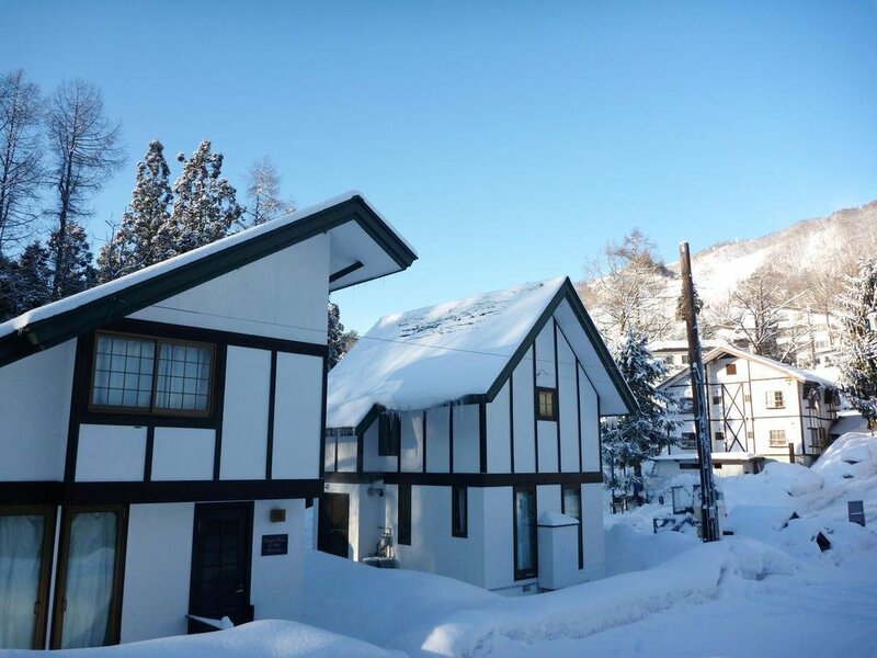 Гостиница Alpinarc Chalet Hakuba