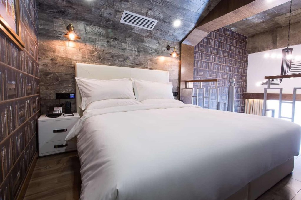 Фото Re Young Loft Hotel