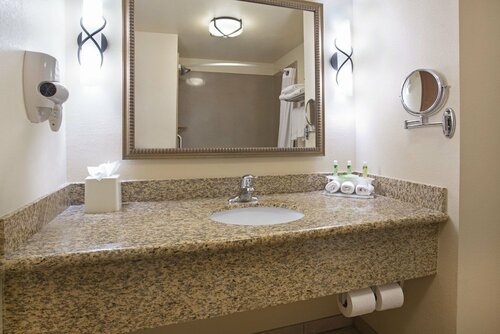 Гостиница Holiday Inn Express Hotel & Suites Los Alamos, an Ihg Hotel в Лос-Аламос