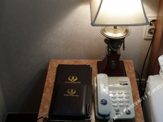 Фото Noble Hotel