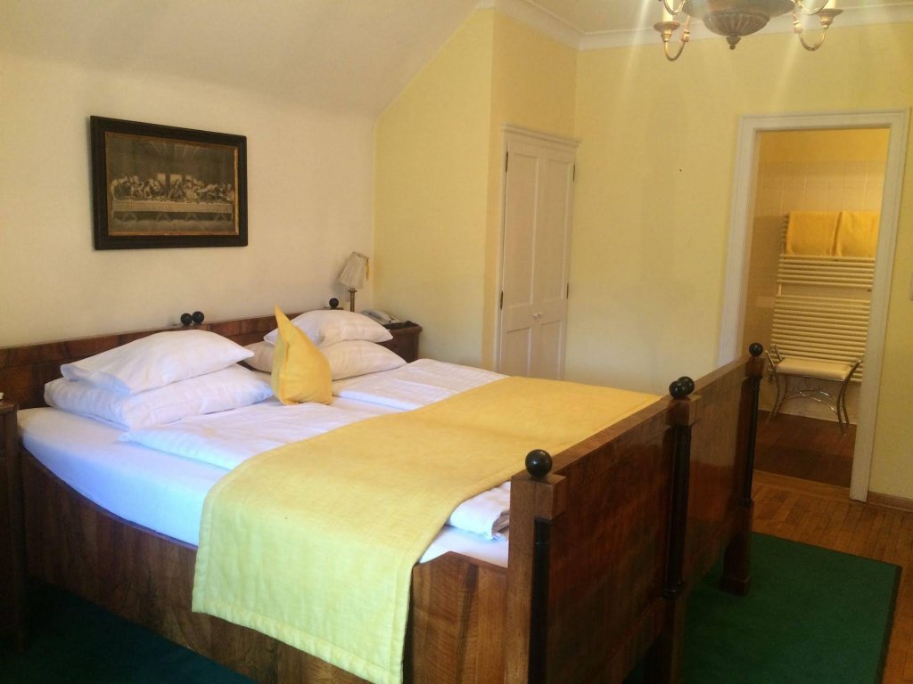 Фото Schlosswirt zu Anif