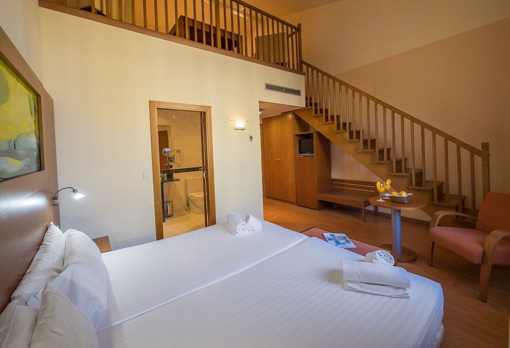 Фото Dwo Valencia