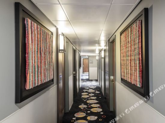 Фото Point A Hotel - Paddington