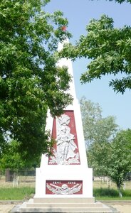 Братская могила (Краснодарский край, Крымский район, станица Троицкая), памятник, мемориал в Краснодарском крае