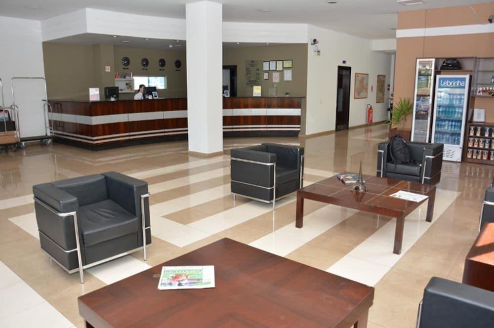 Фото Delcas Hotel