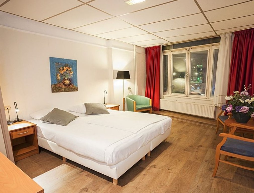 Фото Delta Hotel City Center Amsterdam